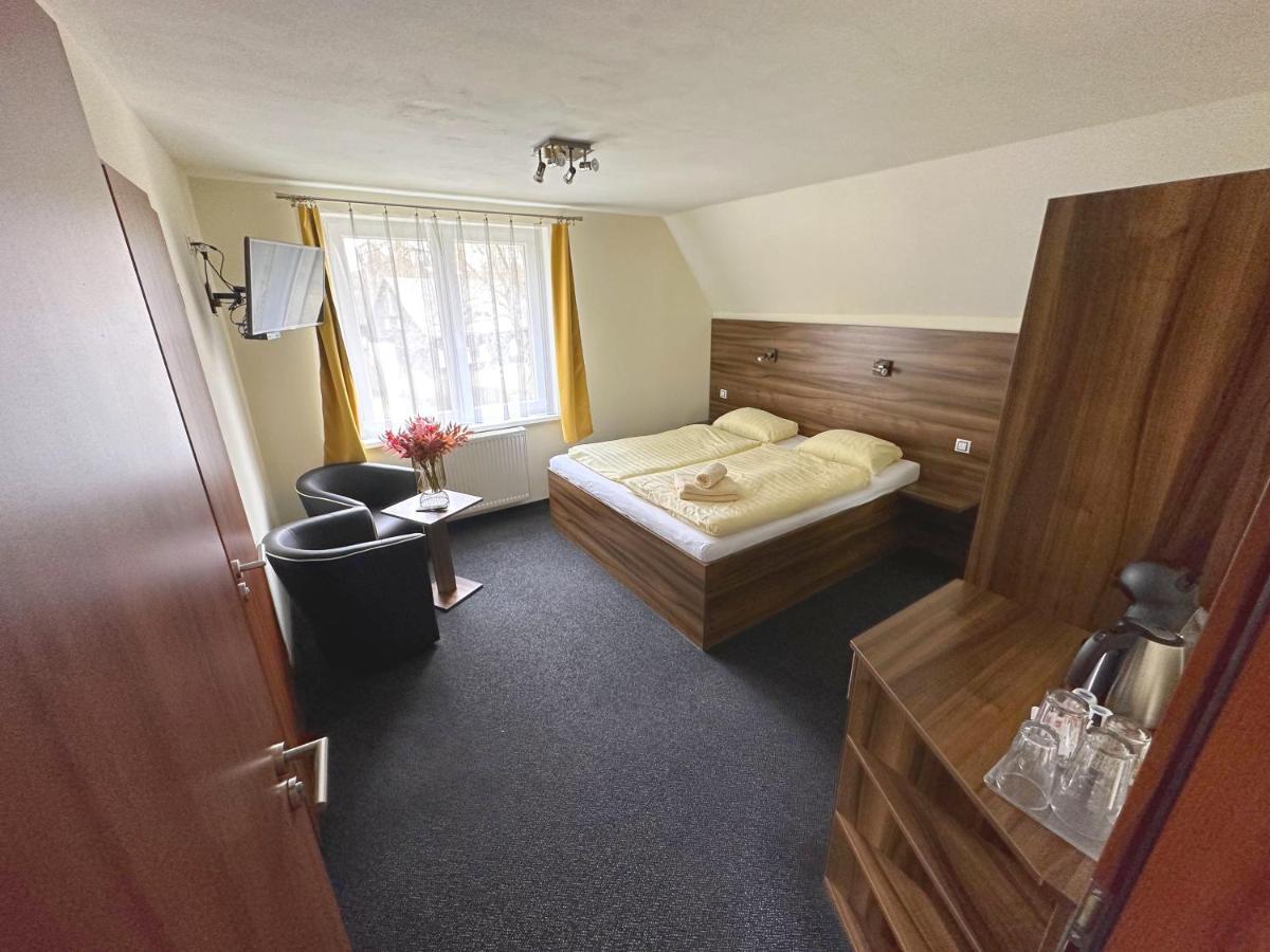 Vila Vlčí Hora Krasna Lipa Exterior foto